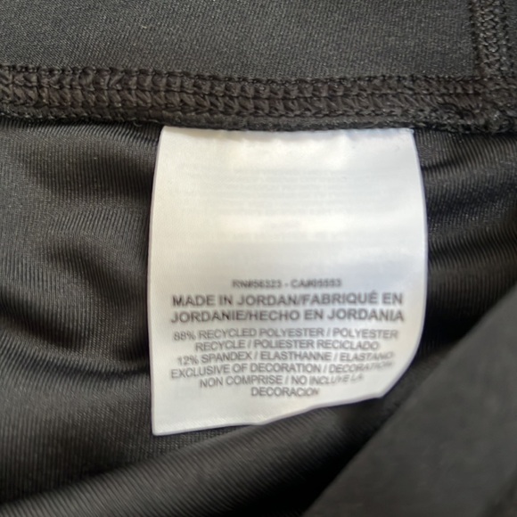 New! NIKE Size 1X black trouser pants designed for high intensity training - Picture 4 of 8